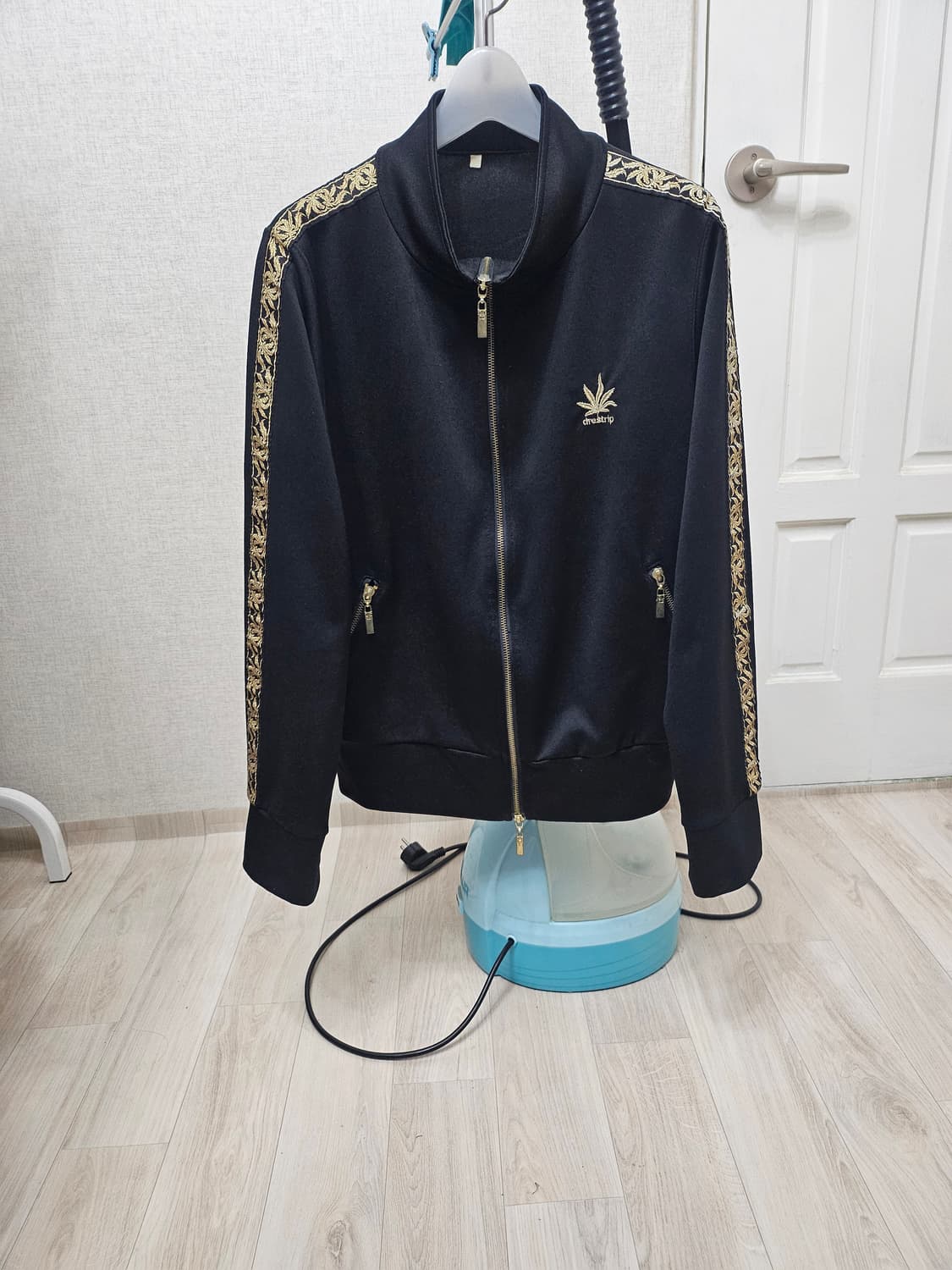 (95~100)M 크로우즈 제로 켄지 2중지퍼 [골드금장] 트랙탑져지 상품이미지2