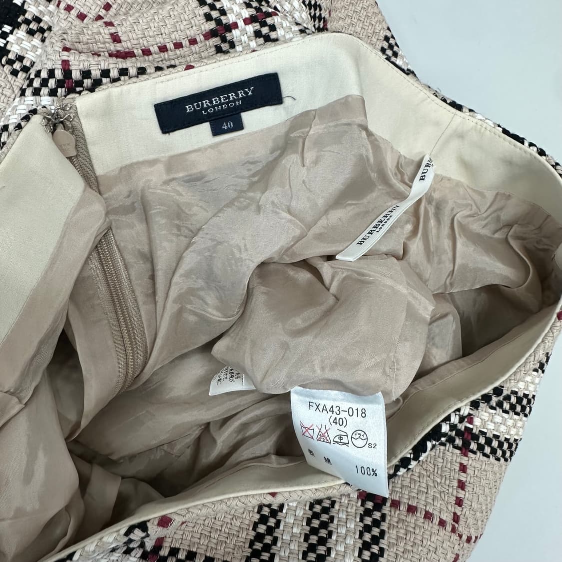 버버리 사선 체크 트위드 스커트 상품이미지7