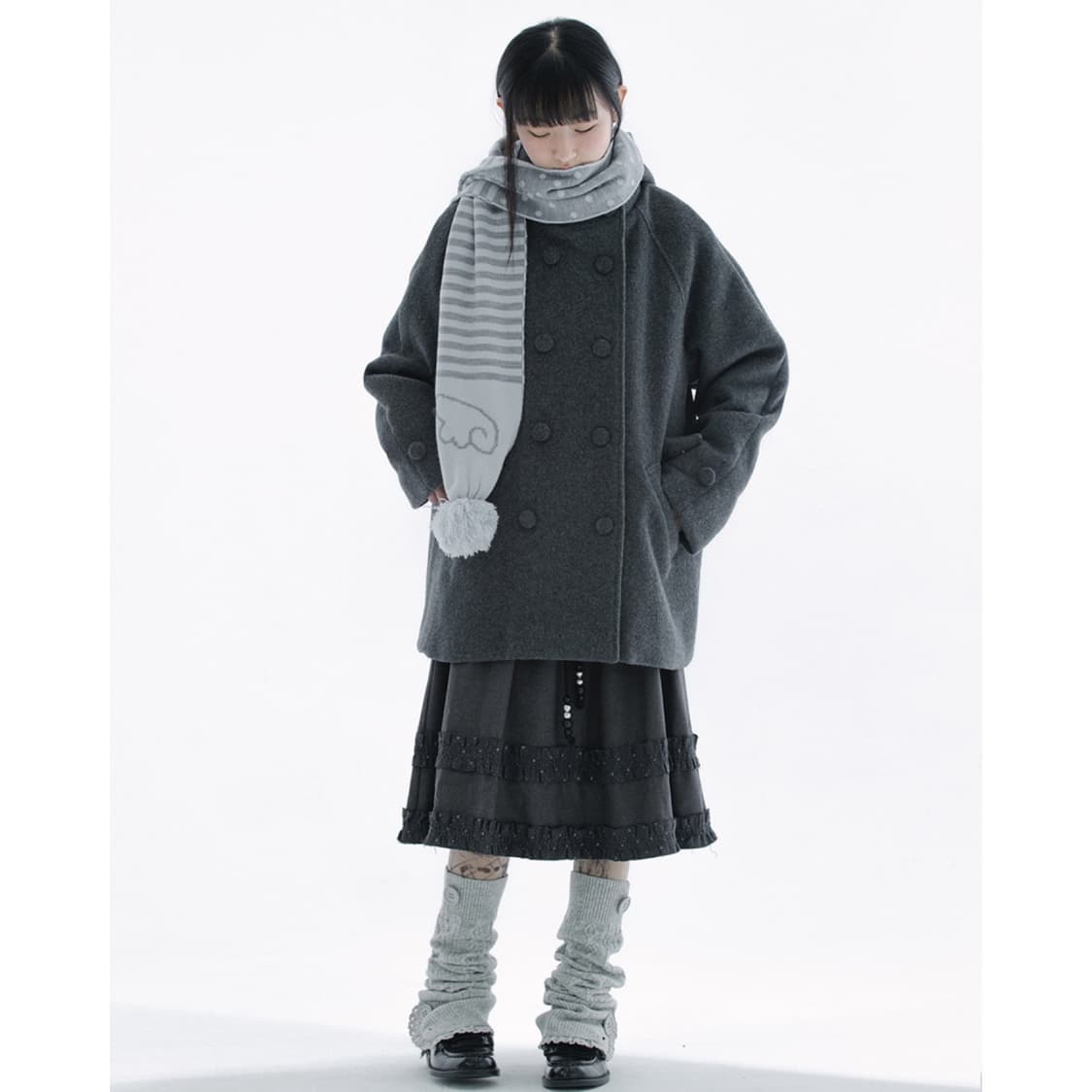 허그유어스킨 후디드 하프 코트 차콜 후드 상품이미지3