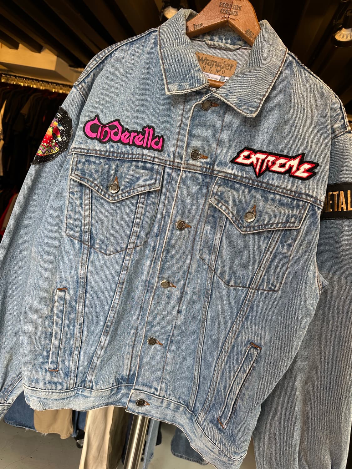 랭글러 패치워크 커스텀 데님 트러커 자켓 상품이미지4