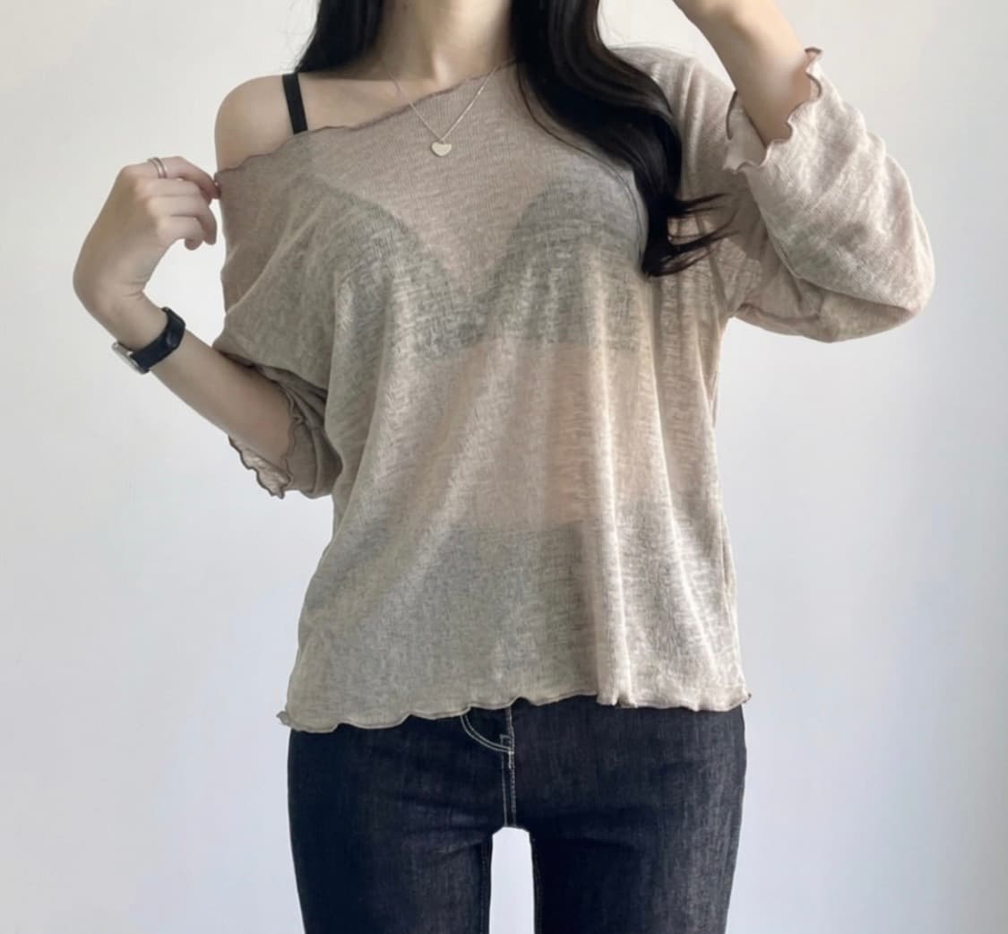 오버핏 긴팔 오프숄더 베이지 상품이미지1