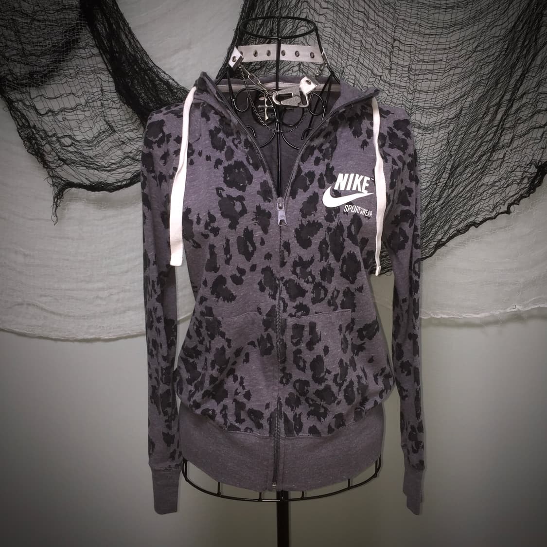 Vtg Nike gray leopard slim hood zip-up 상품이미지1