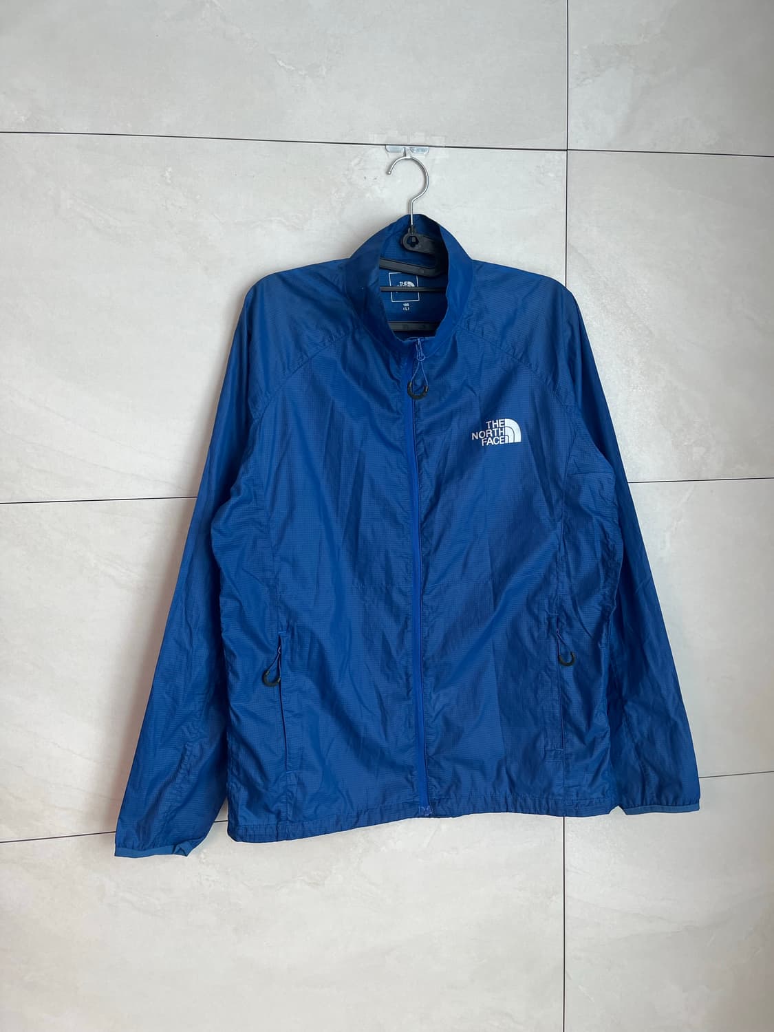 노스페이스 바람막이 블루 (L/100)  상품이미지2
