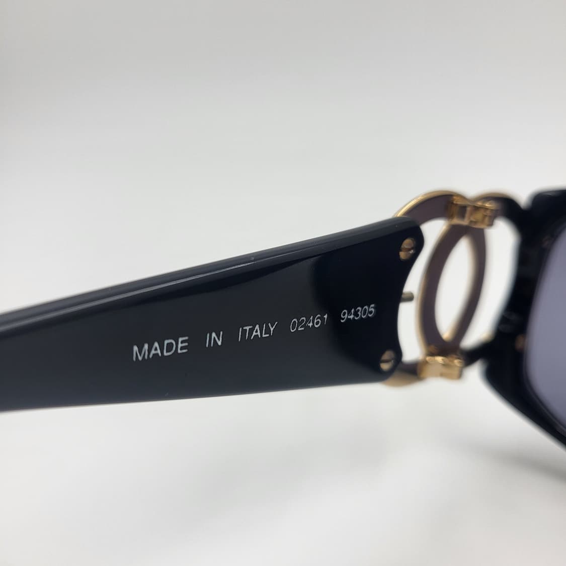 CHANEL 샤넬 금장CC 블랙 스퀘어 빈티지 명품 선글라스 상품이미지6