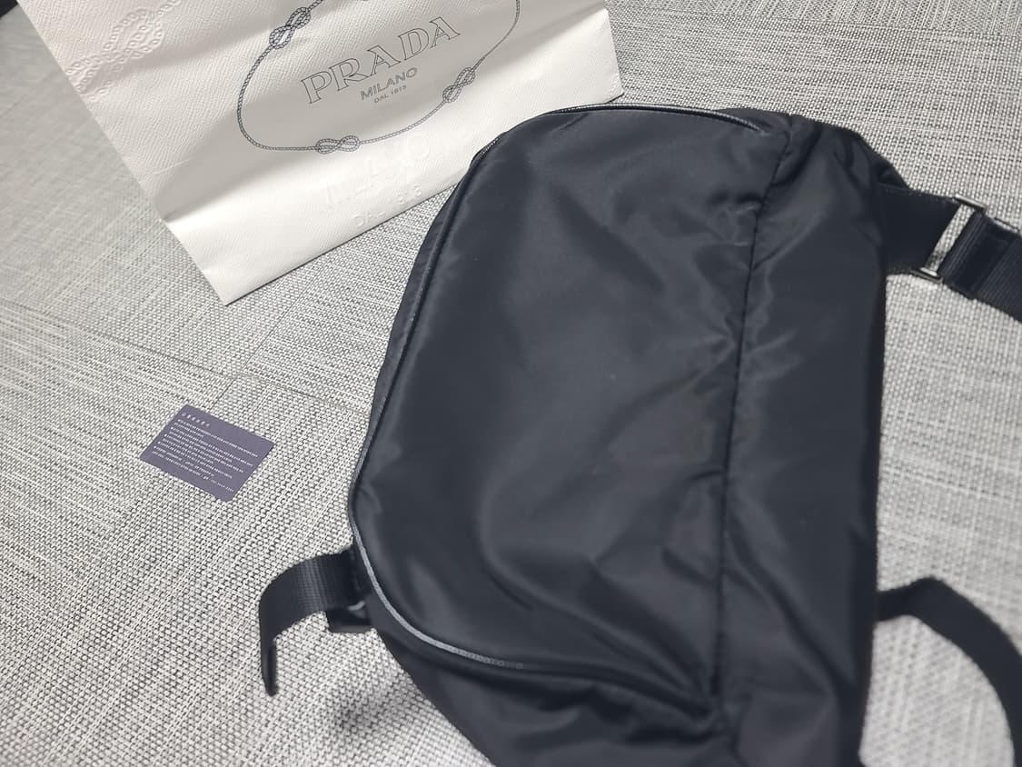 프라다 바이커백 미디움 2vh994 크로스백 숄더백 상품이미지10