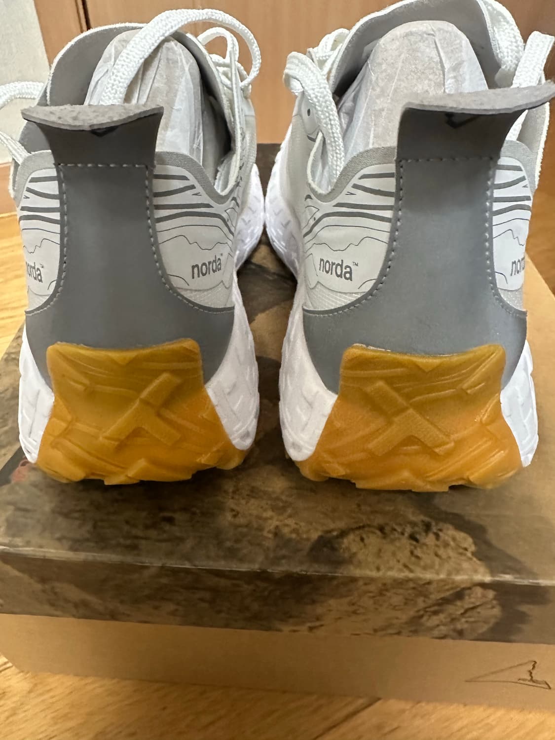 (265) norda 001 white/gum 상품이미지5