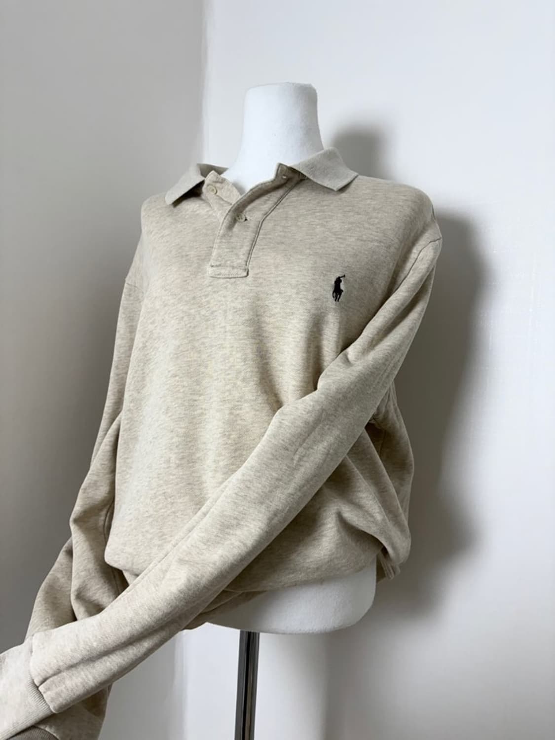 폴로 베이지 초코 카라 맨투맨 상품이미지2