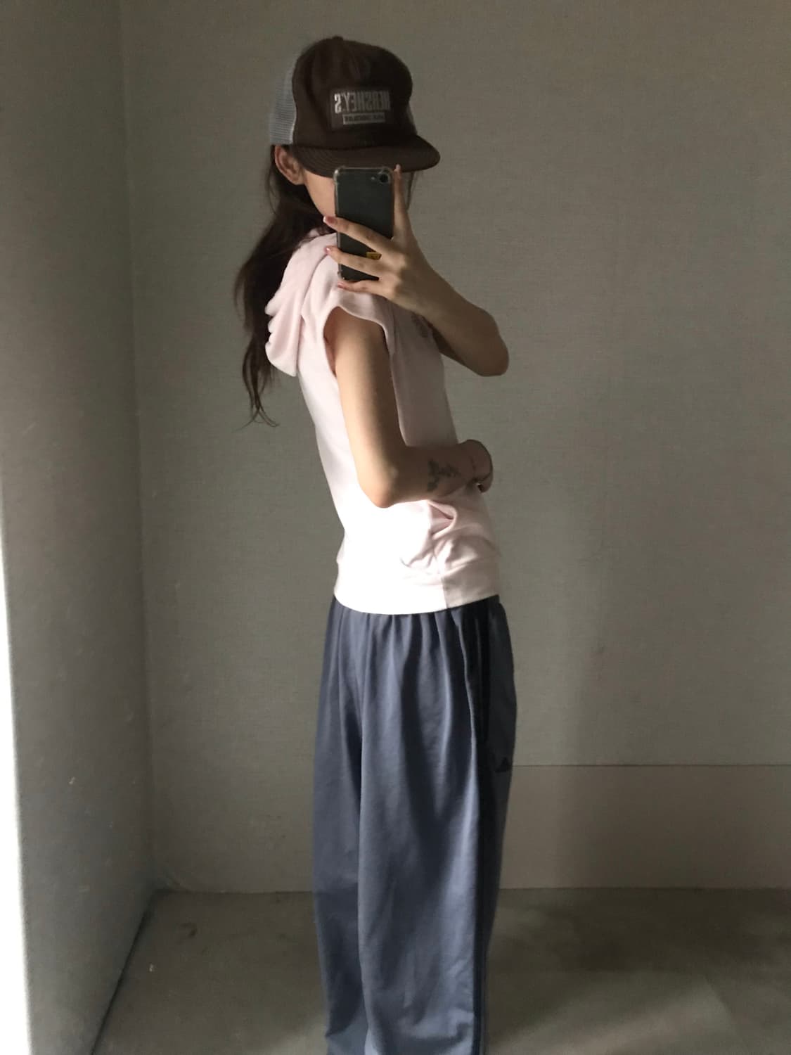 아디다스 00s 연핑크 테리 반팔 후드티 상품이미지4
