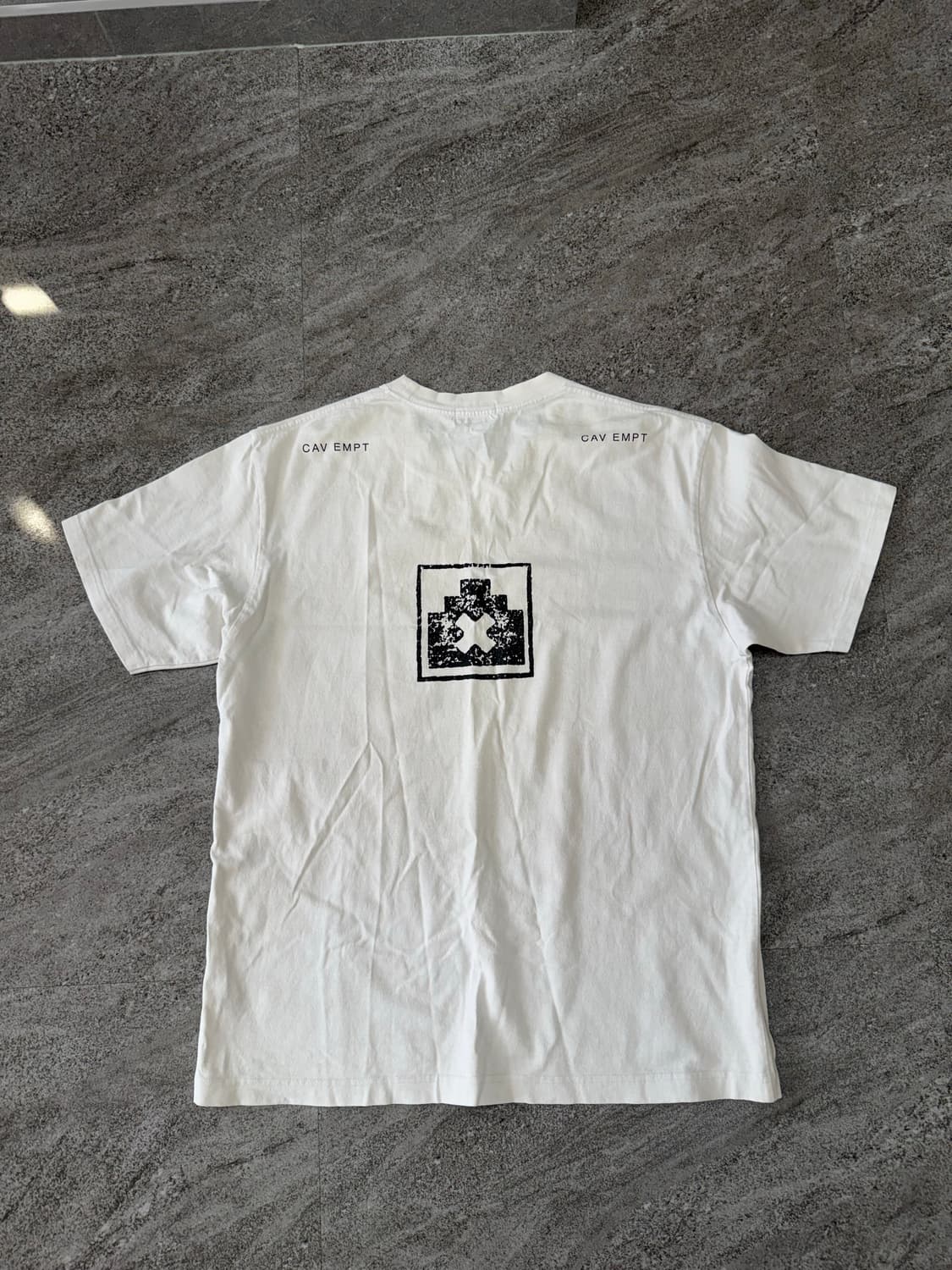 카브엠트 반팔 판매합니다. 상품이미지3