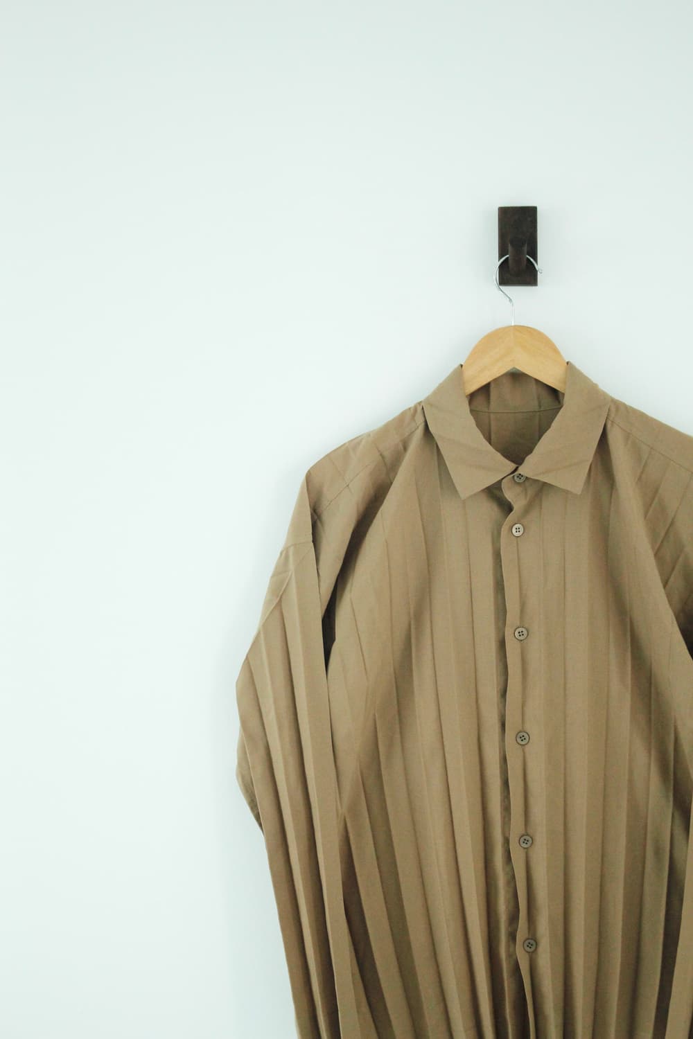 Homme Plisse Beige Shirt 상품이미지6