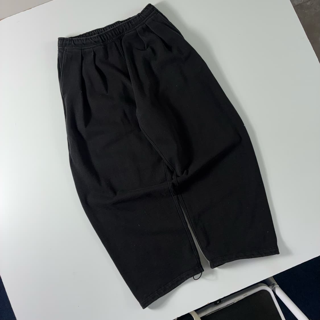 Beams  빔즈 헤비스웨트 코튼 블랙 팬츠  상품이미지2