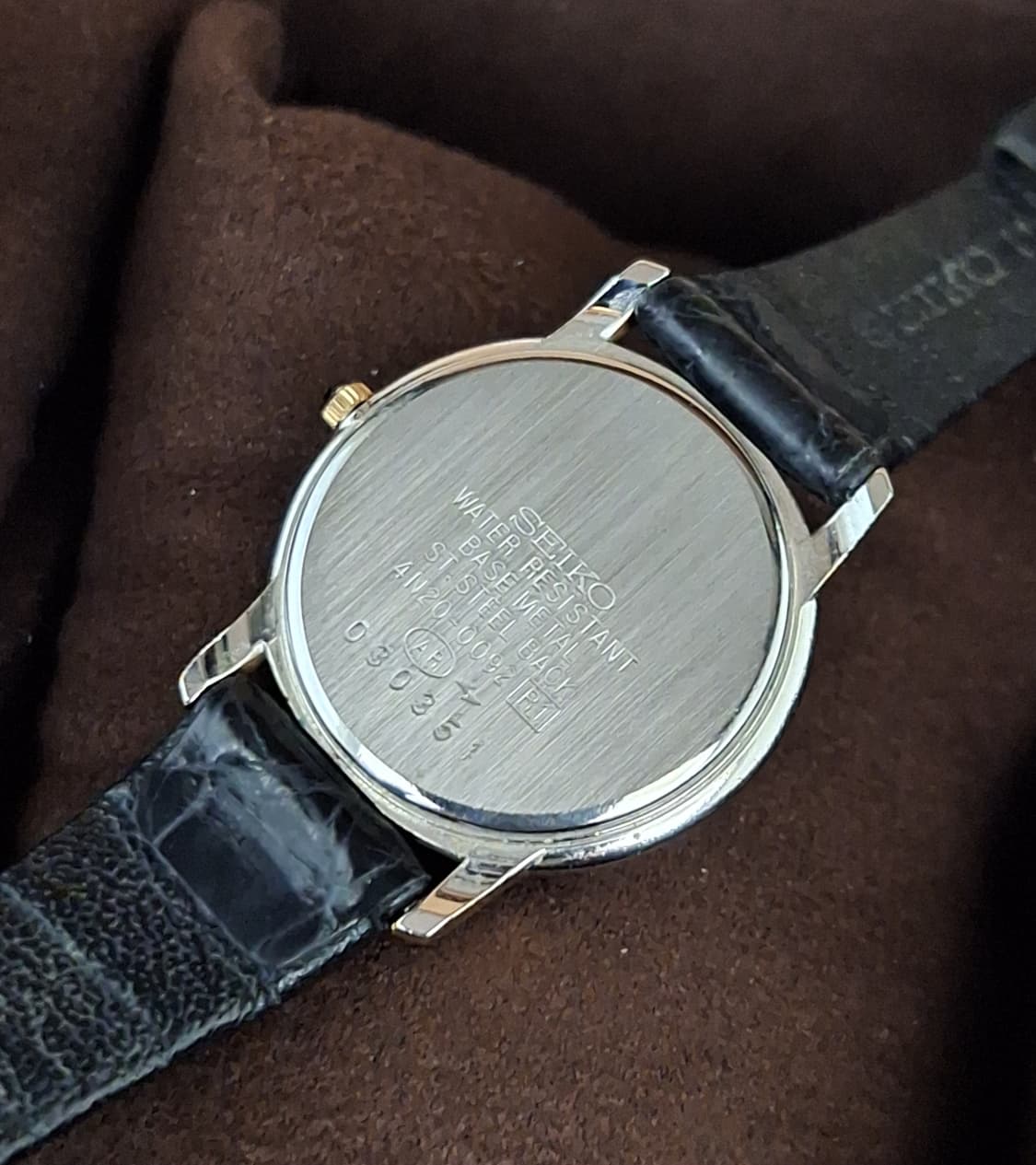 세이코 90s 빈티지 엑셀린 쿼츠 시계 판매합니다 상품이미지5