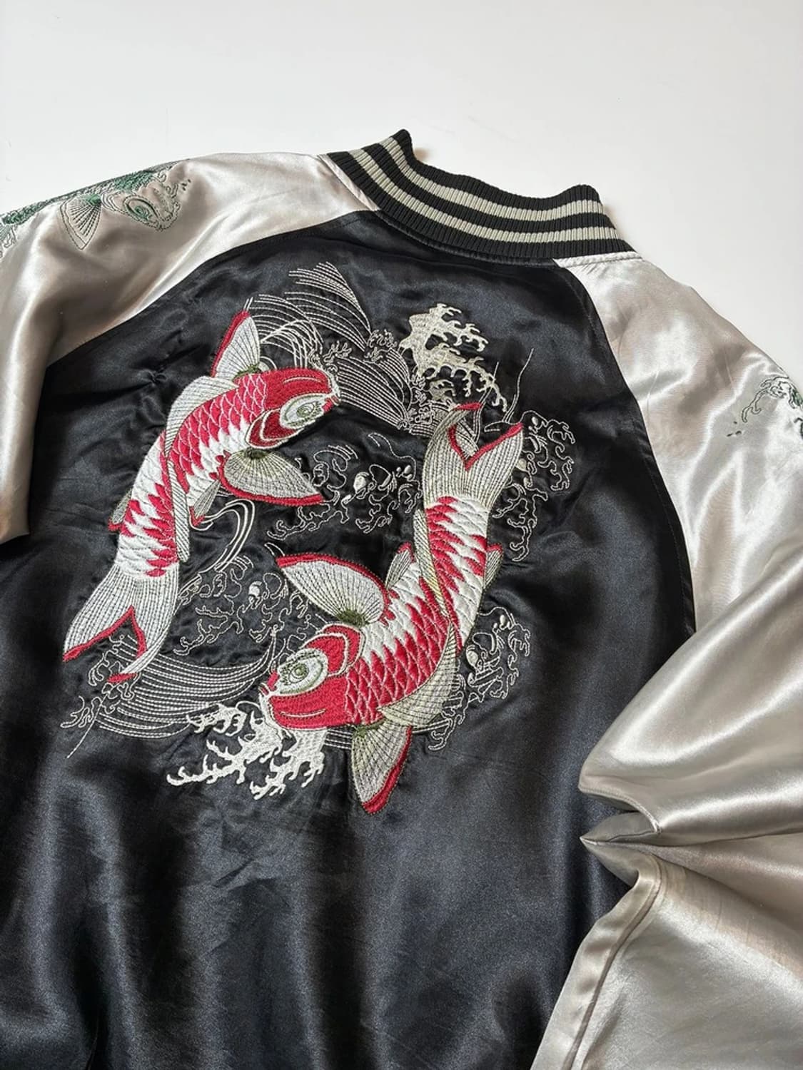 재패니즈 00's Y2K 비단 잉어 새틴 스카잔 자켓 PN8868 상품이미지9