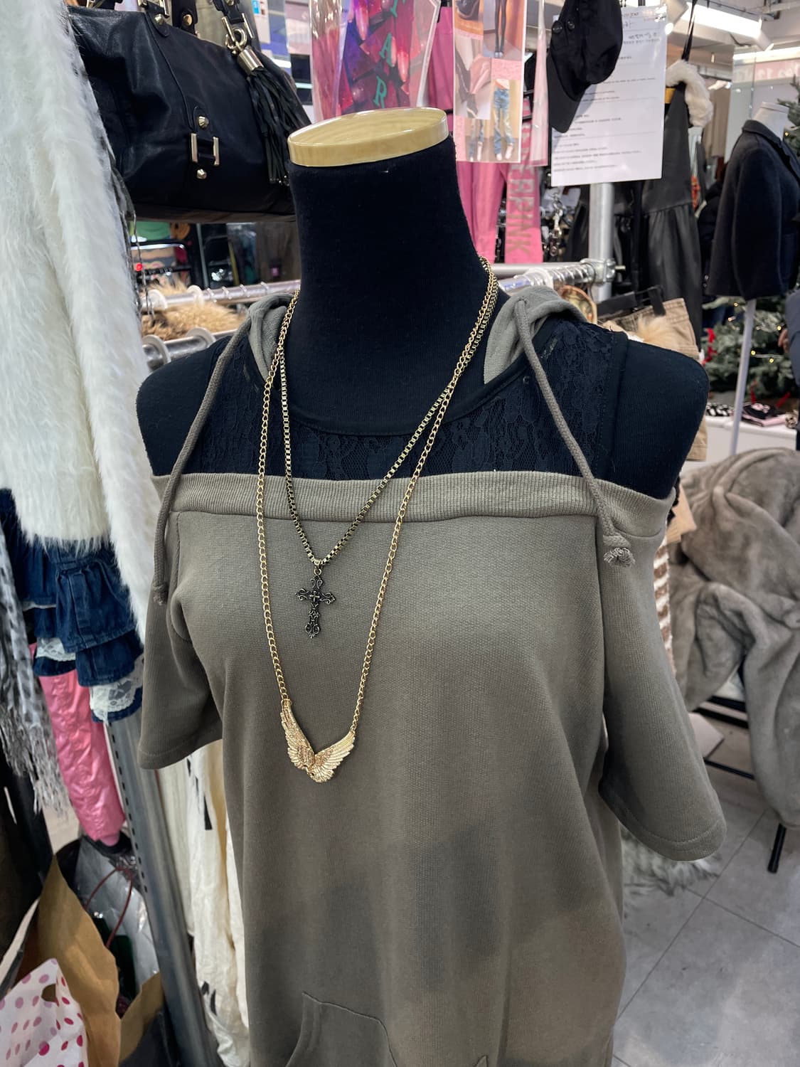 M.K.R 갸루 오프숄더 원피스 상품이미지1