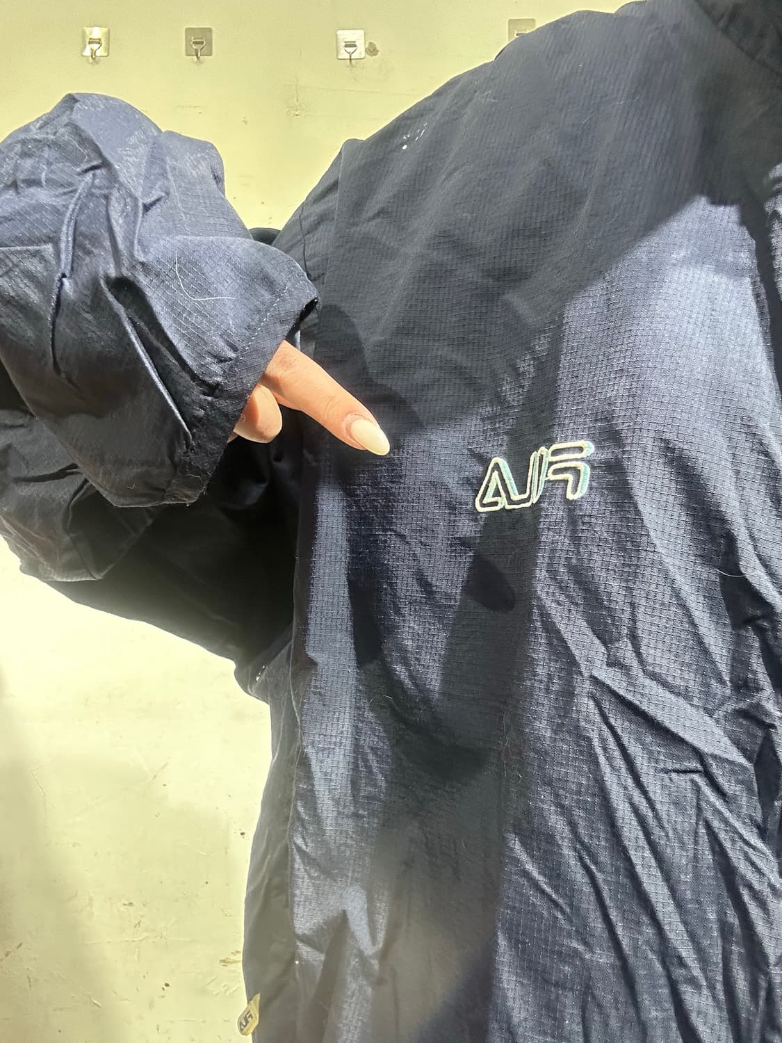 휠라 네이비 오버핏 올드스쿨 빅 로고 바람막이 자켓 XL 상품이미지4