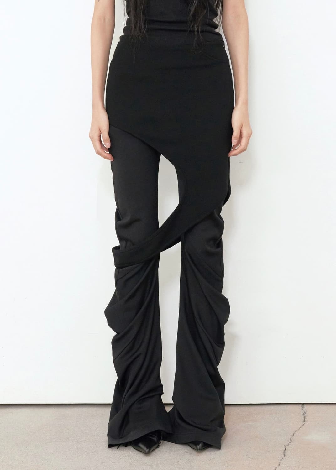 [구해요] 보헤미안서울 딥 홀 레이어드 스커트 블랙 상품이미지1