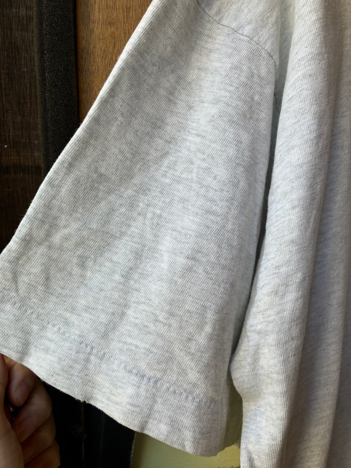 90s FRUIT OF THE LOOM Animal Graphic Tee 상품이미지2