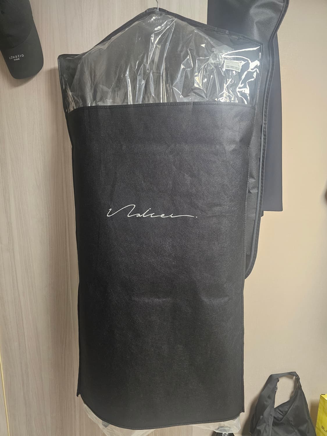 [50] 노이어 패디드 울 발마칸 상품이미지2