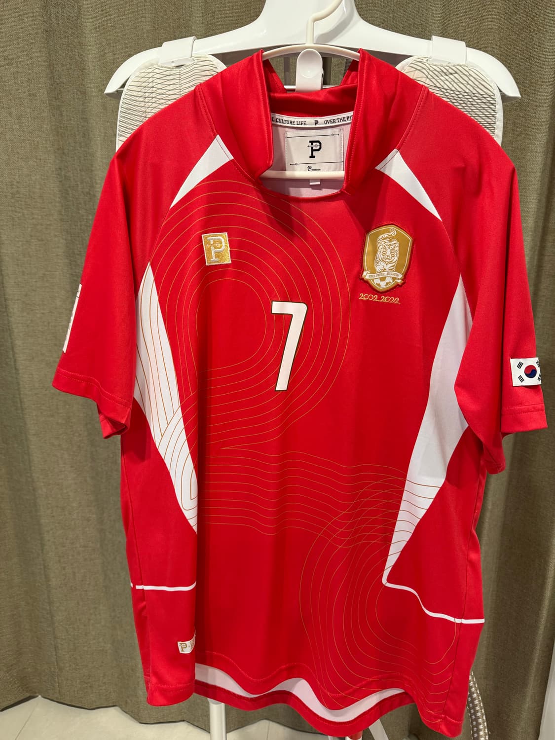 오버더피치 x 2002 대한민국 유니폼 손흥민 마킹 M사이즈 상품이미지1