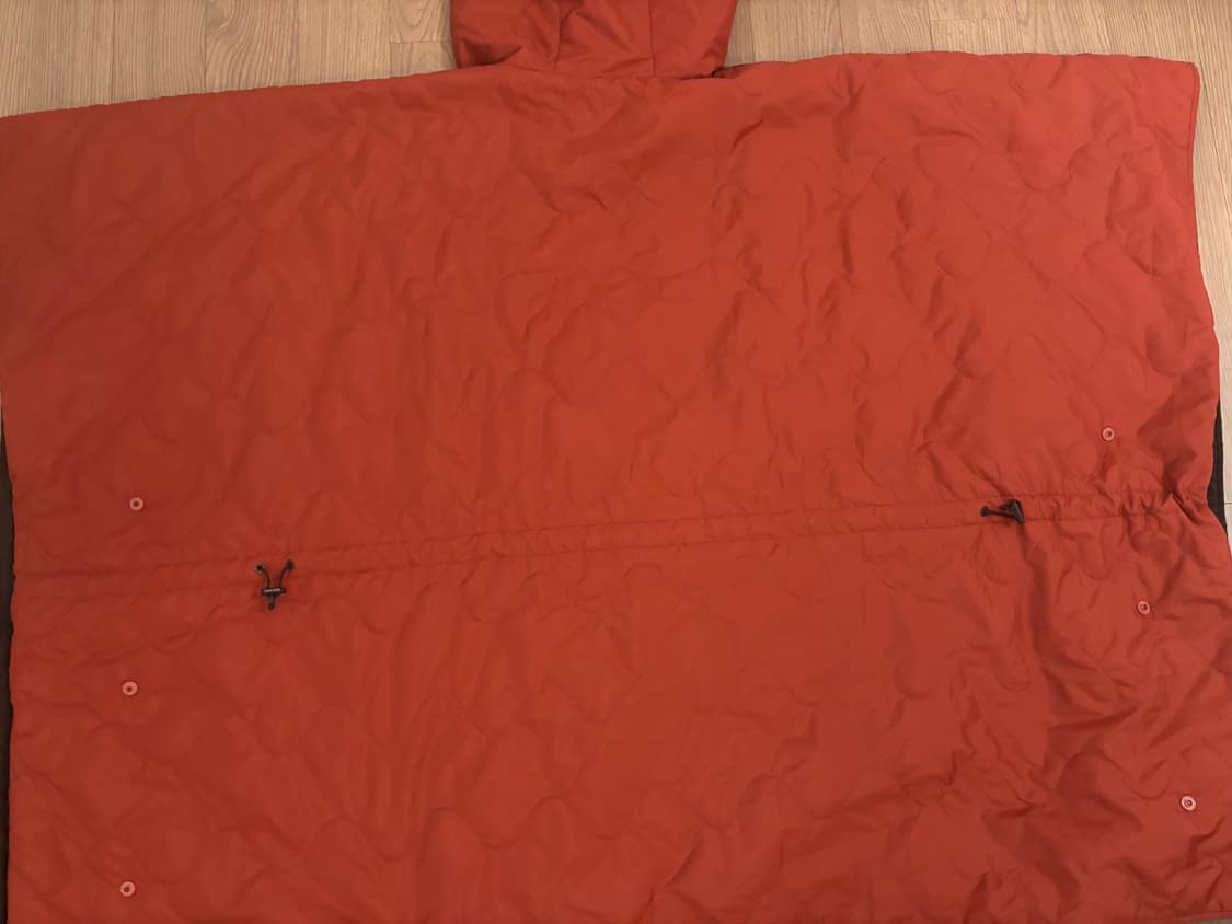 새옷 코오롱 경량패딩 판초 아우터 남여공용 프리 캠핑룩 상품이미지6