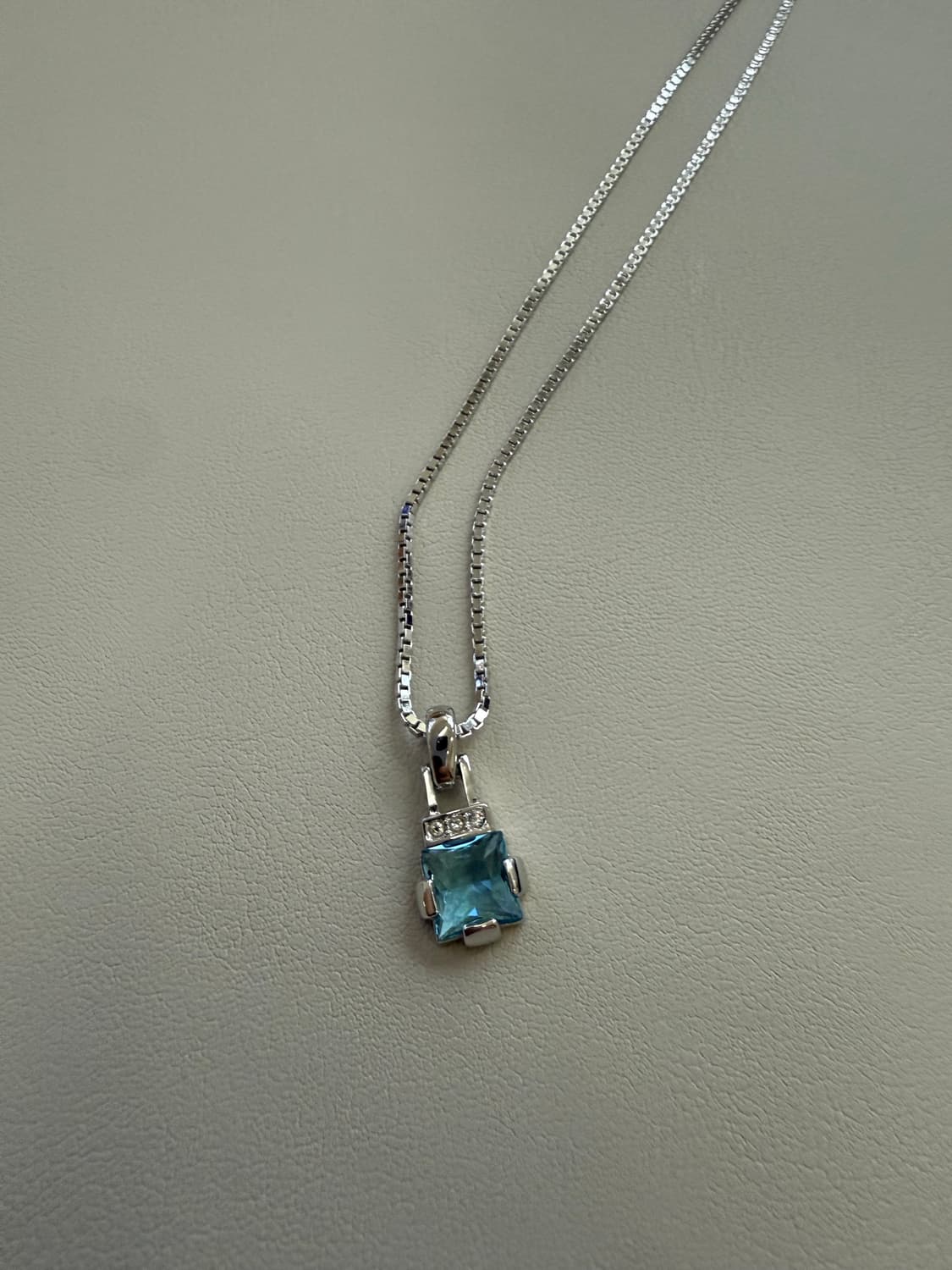 새상품) 스와로브스키 블루 크리스탈 네크리스 목걸이 은 실버 티파니 디올 상품이미지3