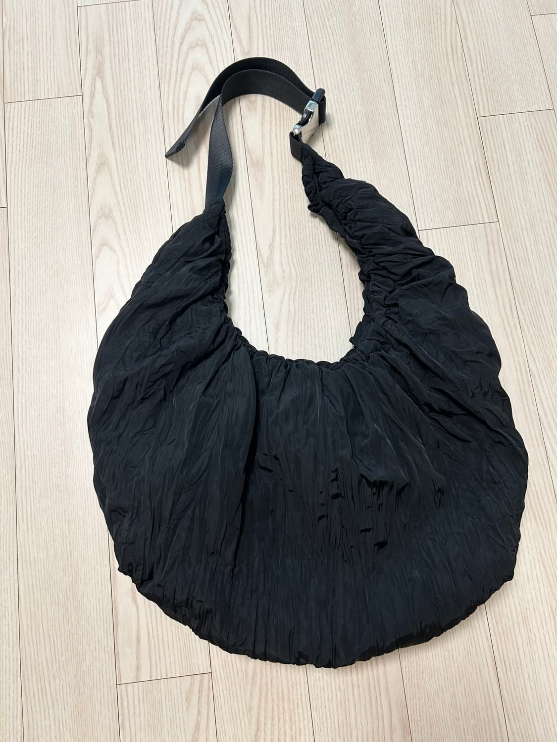 자라 셔링 숄더백 오벌백 상품이미지6