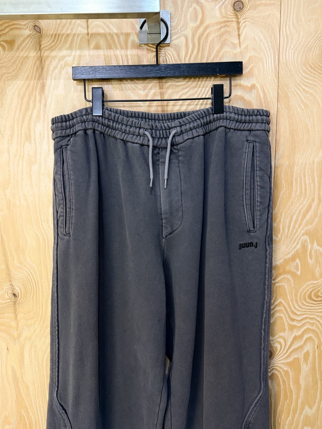 준지 22SS 가먼트 다이 트레이닝 팬츠 상품이미지3