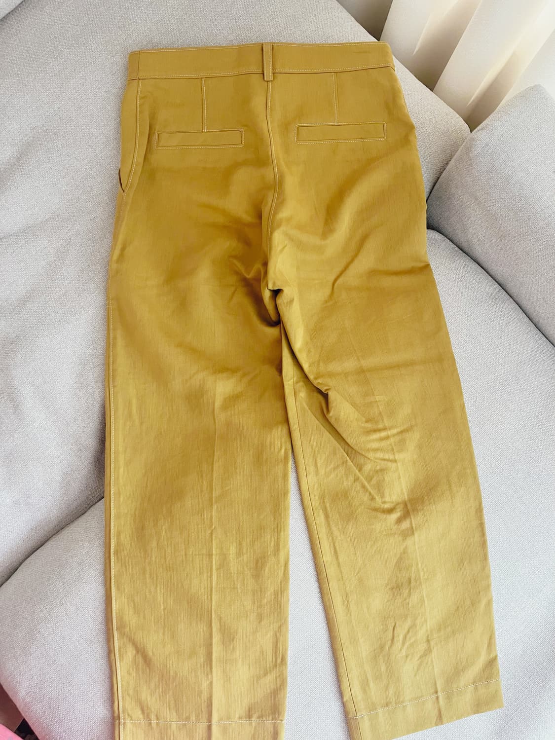 the cashmere 더캐시미어 머스타드 스티치 와이드 팬츠 상품이미지4