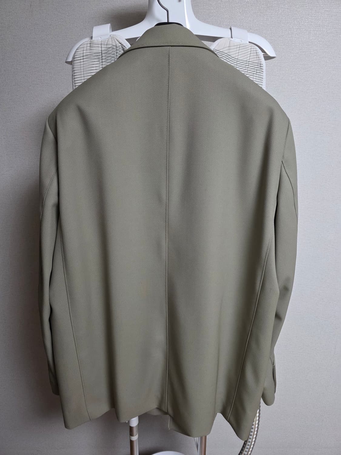 솔리드옴므 커프스 턴업 블레이저 (S223CJ03518G)_46 상품이미지3