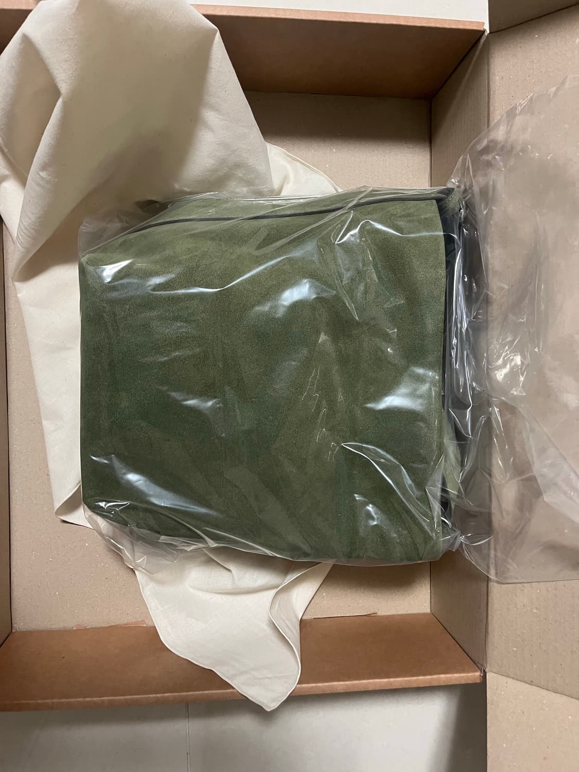 아우브아워 bolt suede bag 올리브 상품이미지2