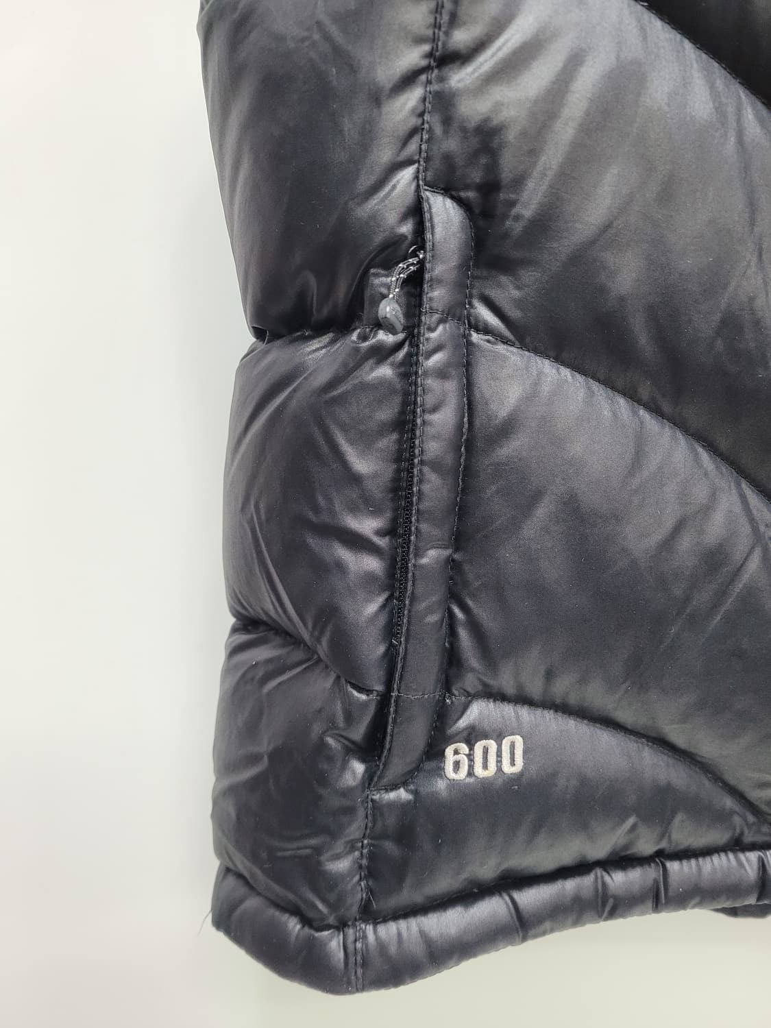 노스페이스 600 구스 다운 패딩 베스트 조끼 / 여 90 블랙
 상품이미지4