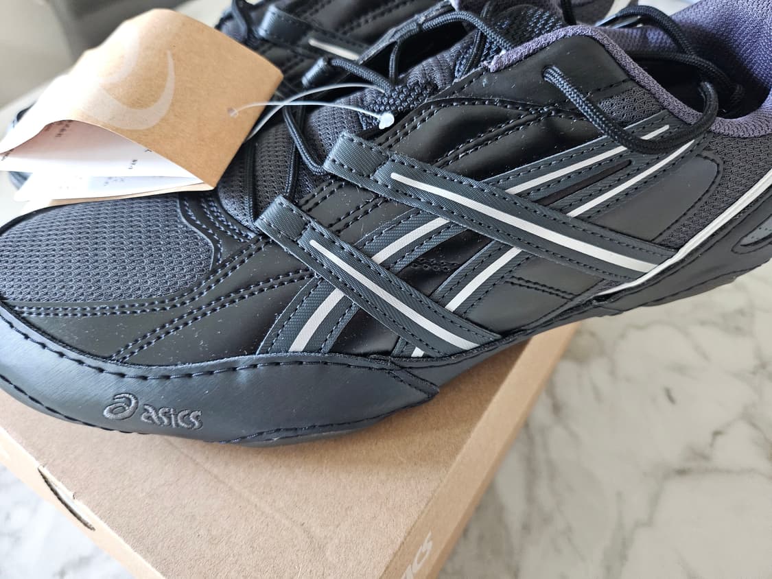 아식스 하이퍼싱크 블랙 265 새상품 1203A879 상품이미지1