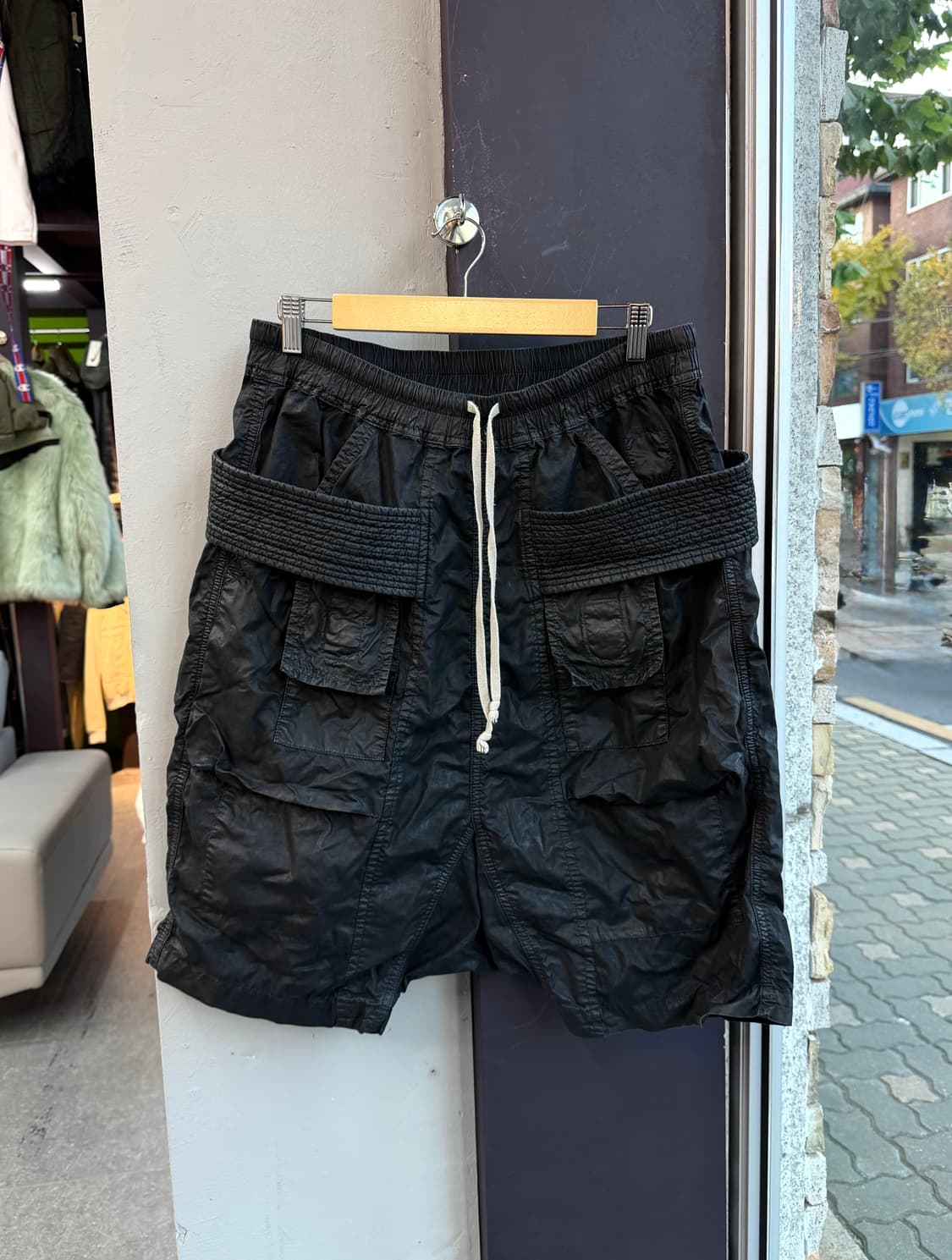 32/ 릭오웬스 다크쉐도우 코팅 태권도 반팬츠 상품이미지2