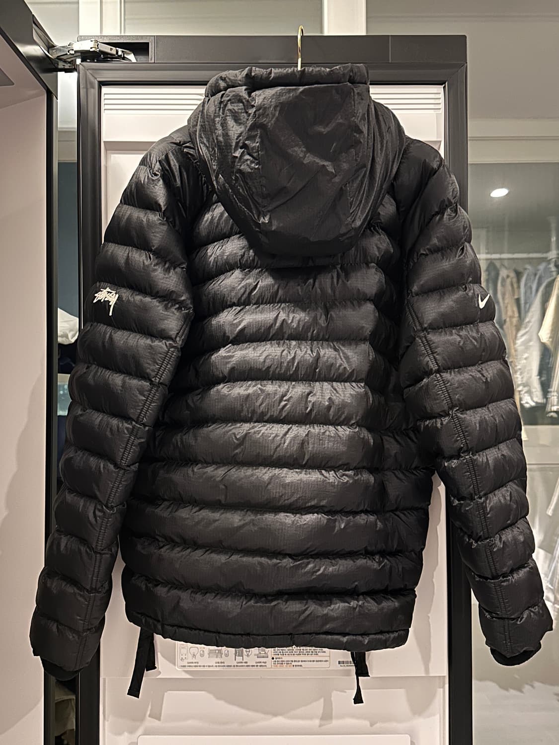 스투시X나이키 인설레이트 풀오버 패딩 상품이미지4