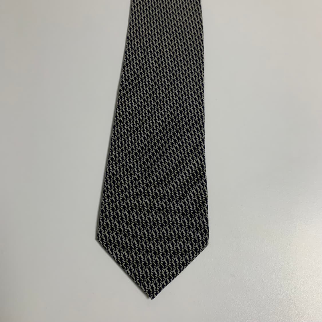 입생로랑(YSL) 모노그램 명품넥타이 A등급 8cm 100실크 상품이미지9