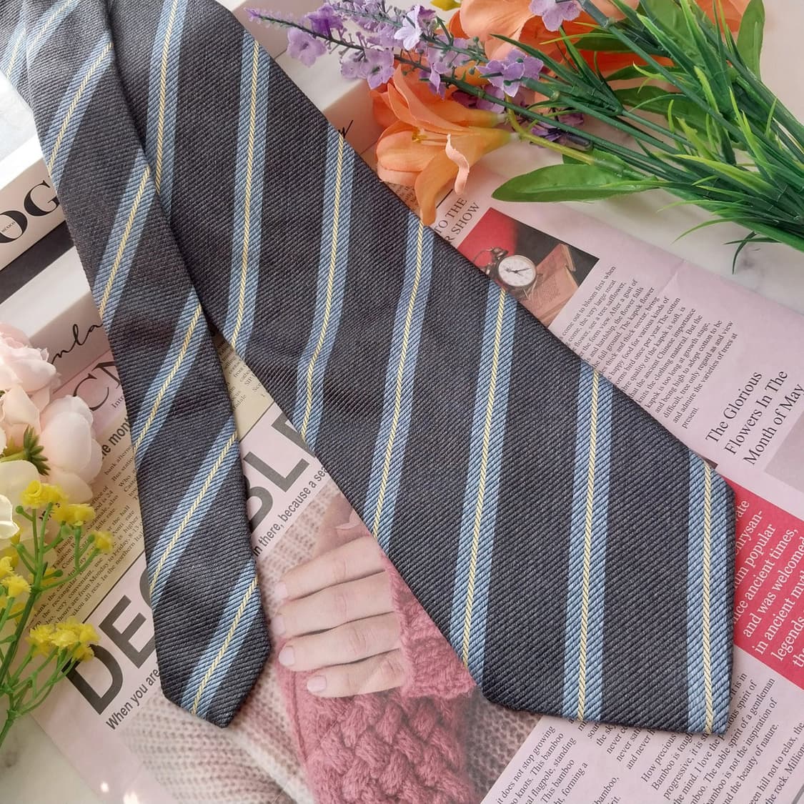 알테아 실크 그레이 스트라이프 넥타이 9.9cm A+등급 K1309
 상품이미지2