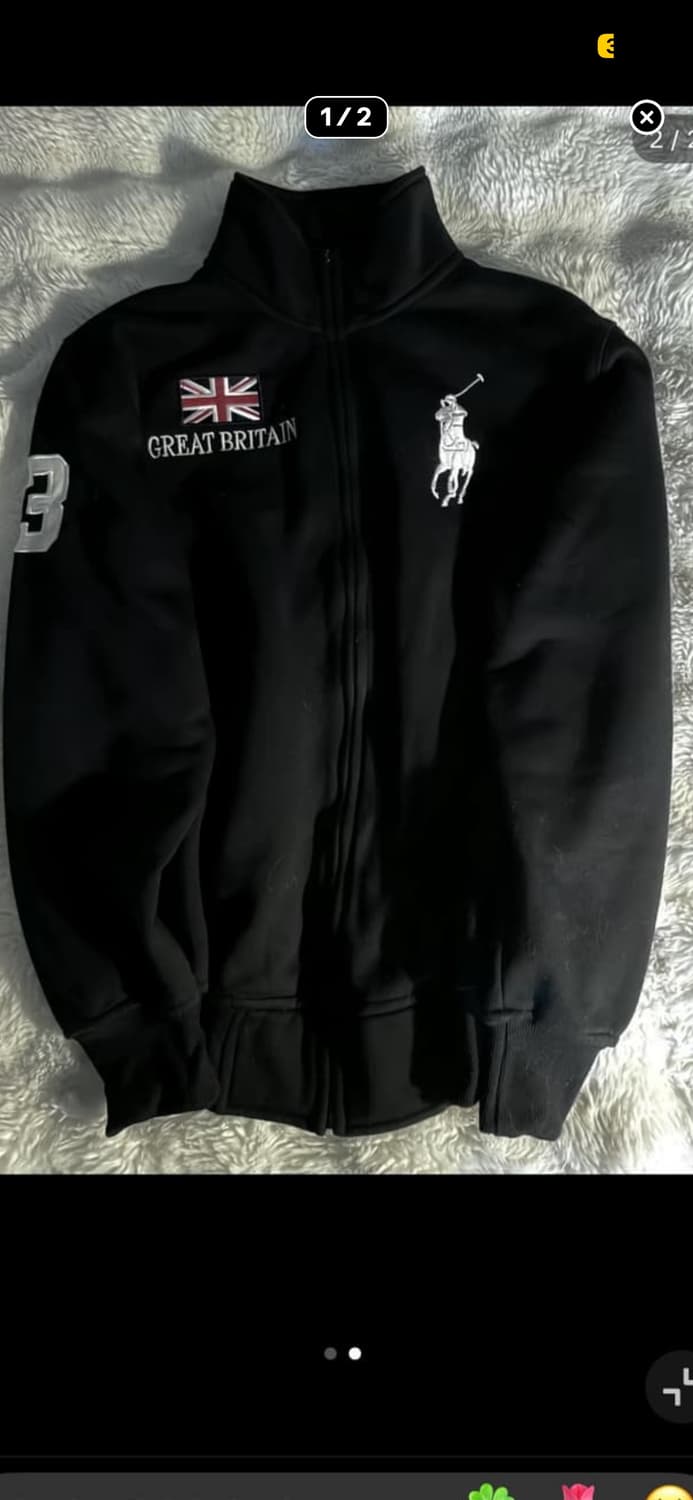 L폴로 사진에 나온 옷 구해요 상품이미지1