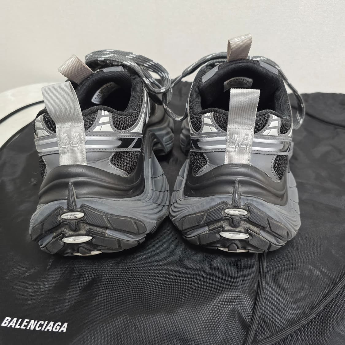 발렌시아가 6xl 스니커즈 44사이즈 판매 상품이미지6