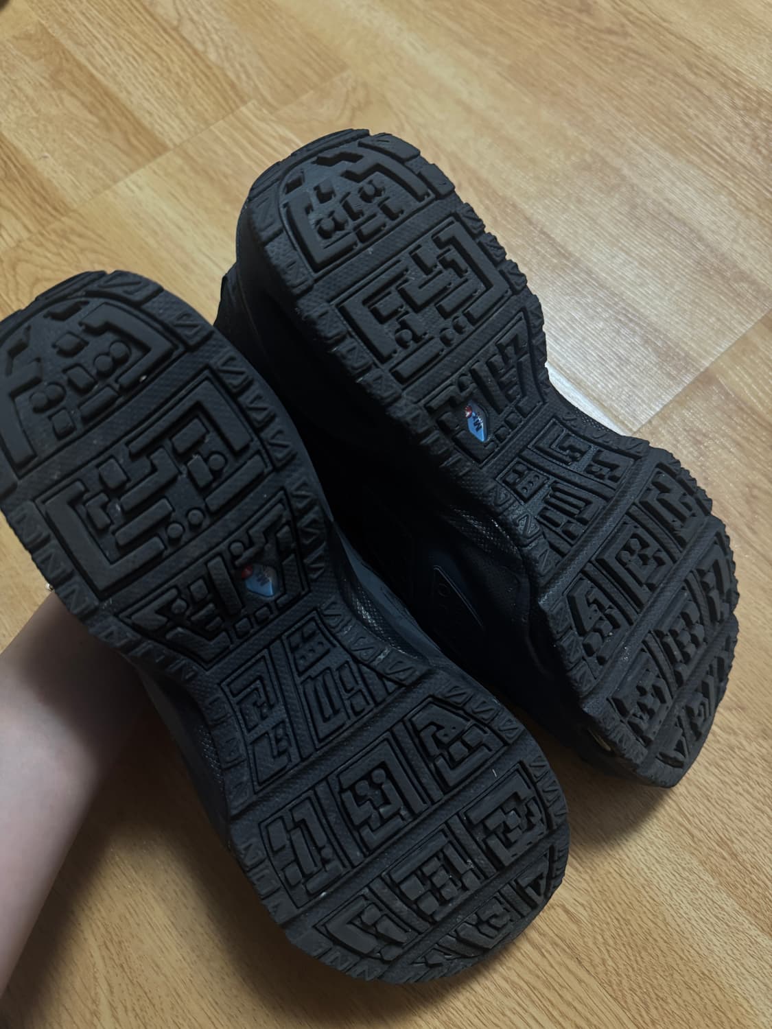 나이키 sndr 고어텍스 블랙 245 상품이미지5