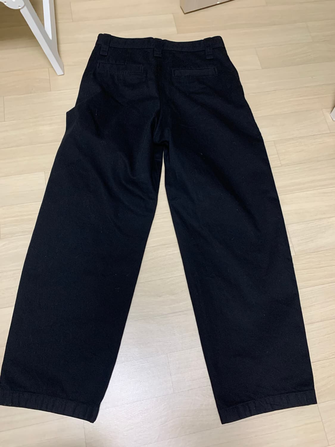 유니클로 와이드핏 치노팬츠 블랙73사이즈 상품이미지2