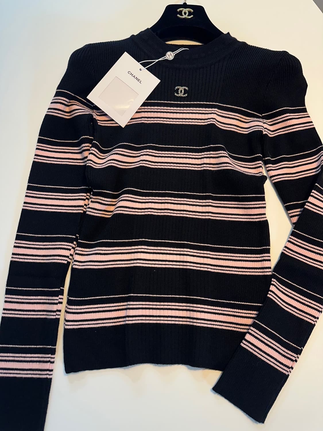 (새상품)샤넬줄지니트 상품이미지2