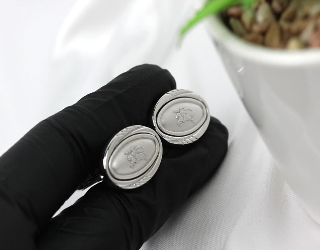 버버리 A+등급 기마로고 남자 명품 커프스 빈티지 상품이미지5