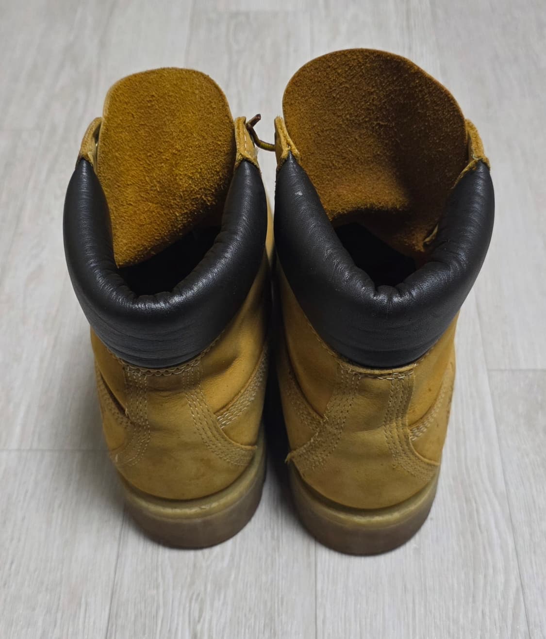 팀버랜드 6인치 워터프루프 누벅부츠(10061 7w) 상품이미지5