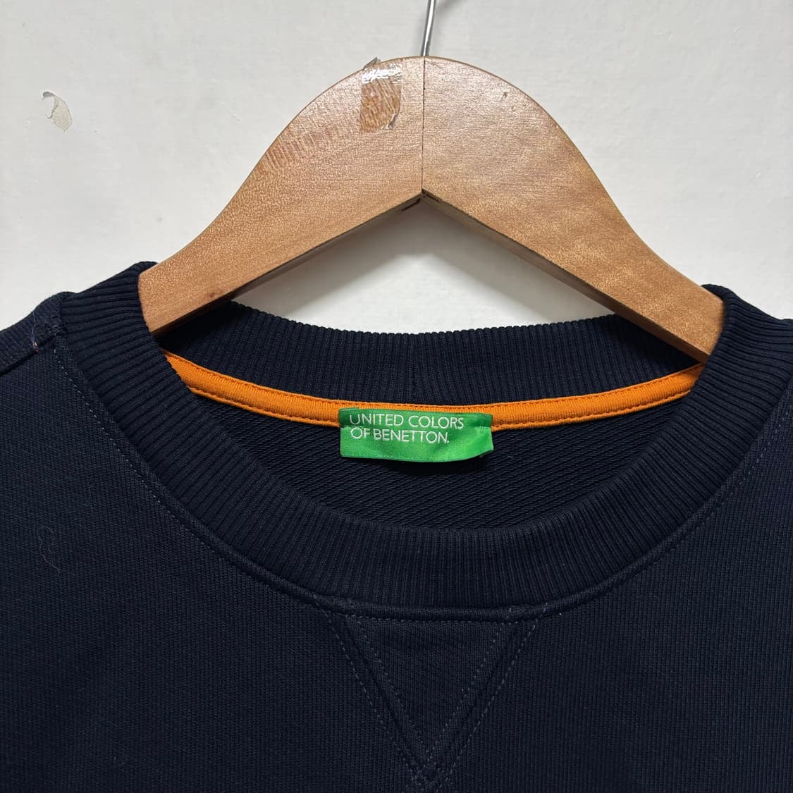 베네통 네이비 자수 맨투맨 상품이미지3