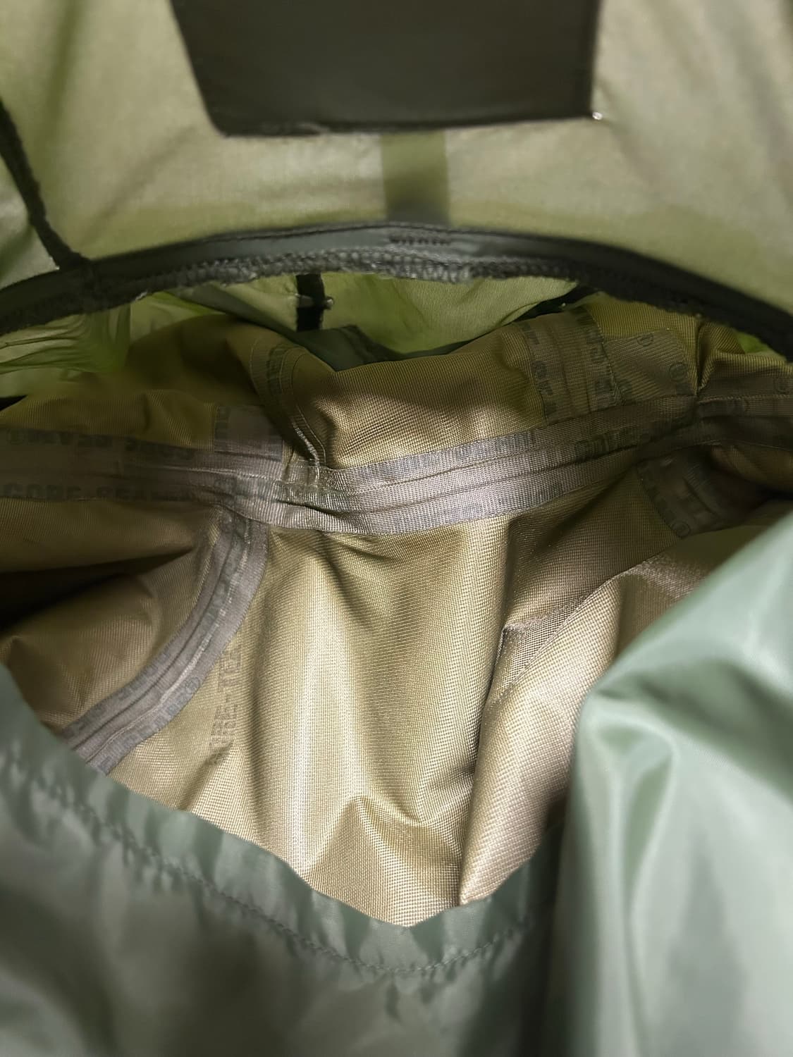 [데드스탁급] 우드랜드 고어텍스 자켓 스몰레귤러 S/R 상품이미지5