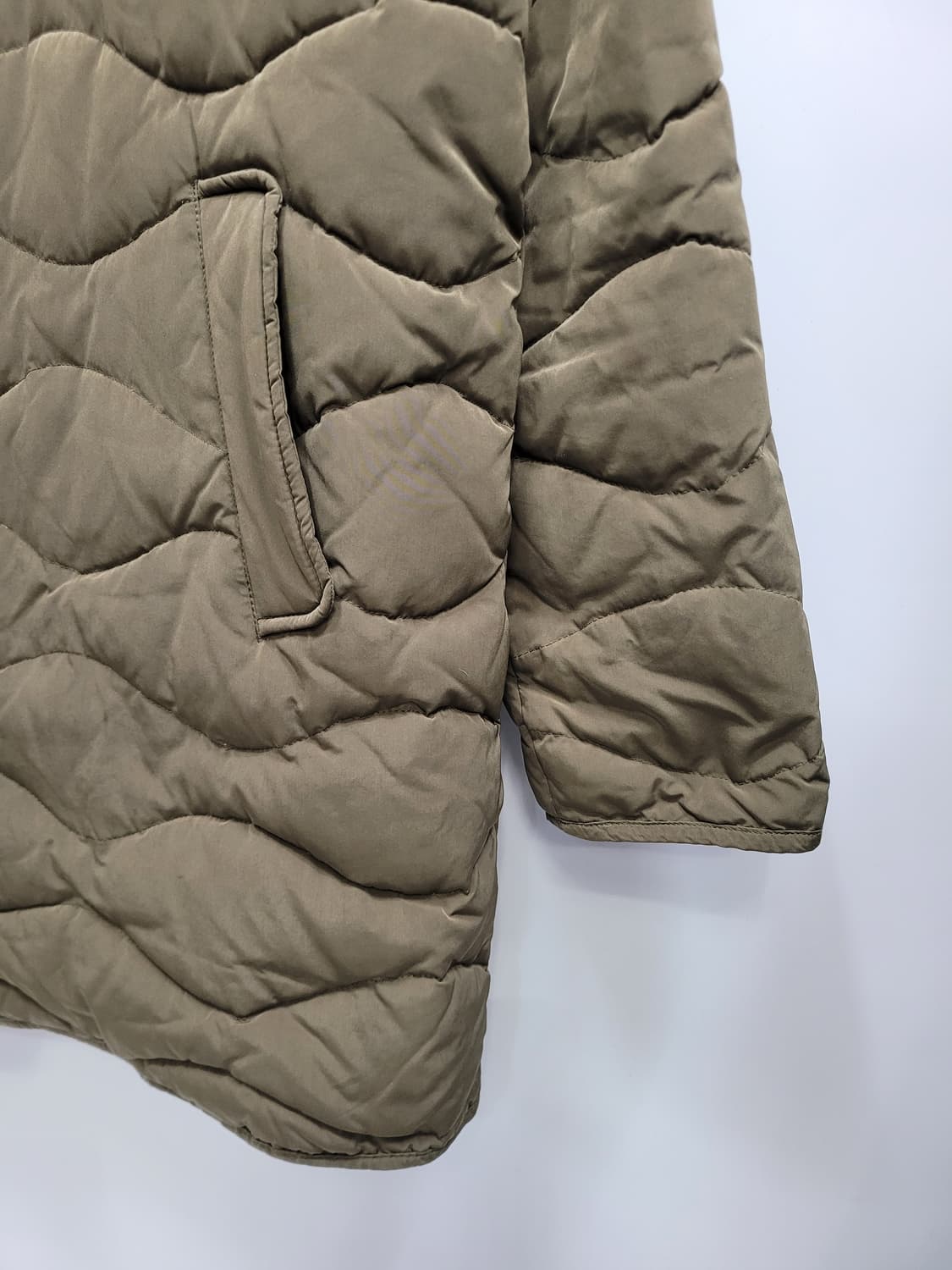 LACOSTE 라코스테 항아리 퀼팅 경량 패딩 자켓 / 여 38(100) 상품이미지4