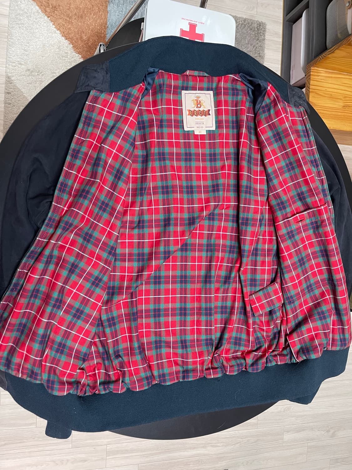 바라쿠타 스웨이드 자켓 네이비 42사이즈 상품이미지3