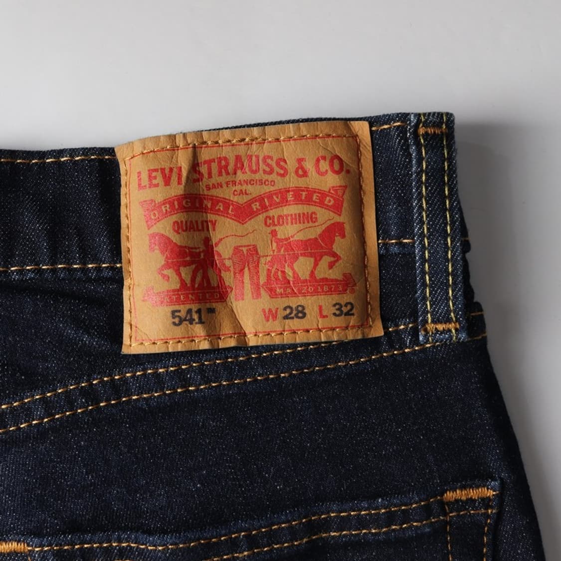 리바이스 541 다크 인디고 테이퍼드 진 28 상품이미지6