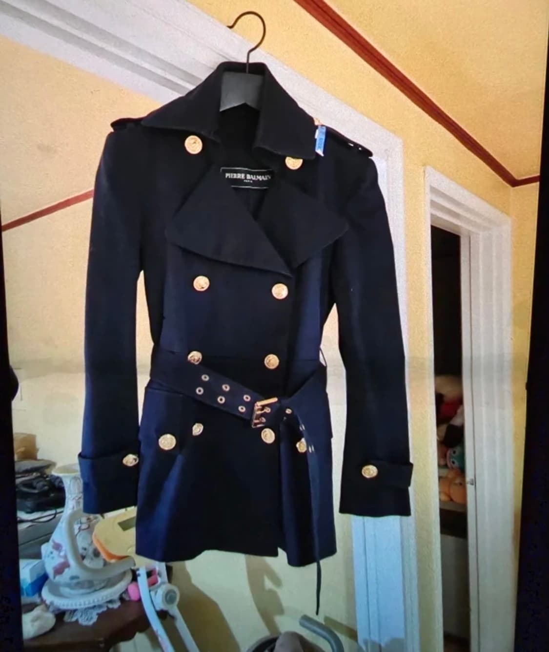 피에르 발망 금장 코트 36사이즈 상품이미지1