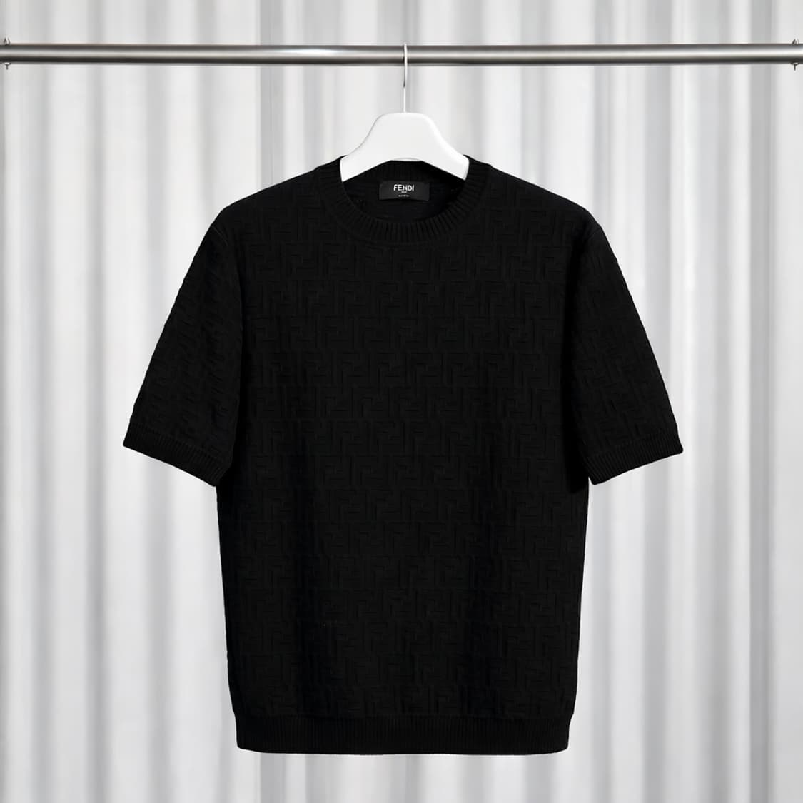 A+ / 54 펜디 26SS FF 로고 올오버 크루넥 반팔 니트 상품이미지1